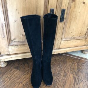 Women's Black Knee-High Boots